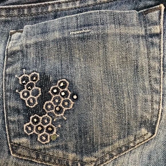 Embellished Jeans - Picture 5 of 7